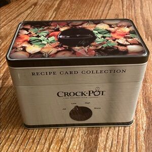 Crock Pot recipe tin with cards foodie cooking chef